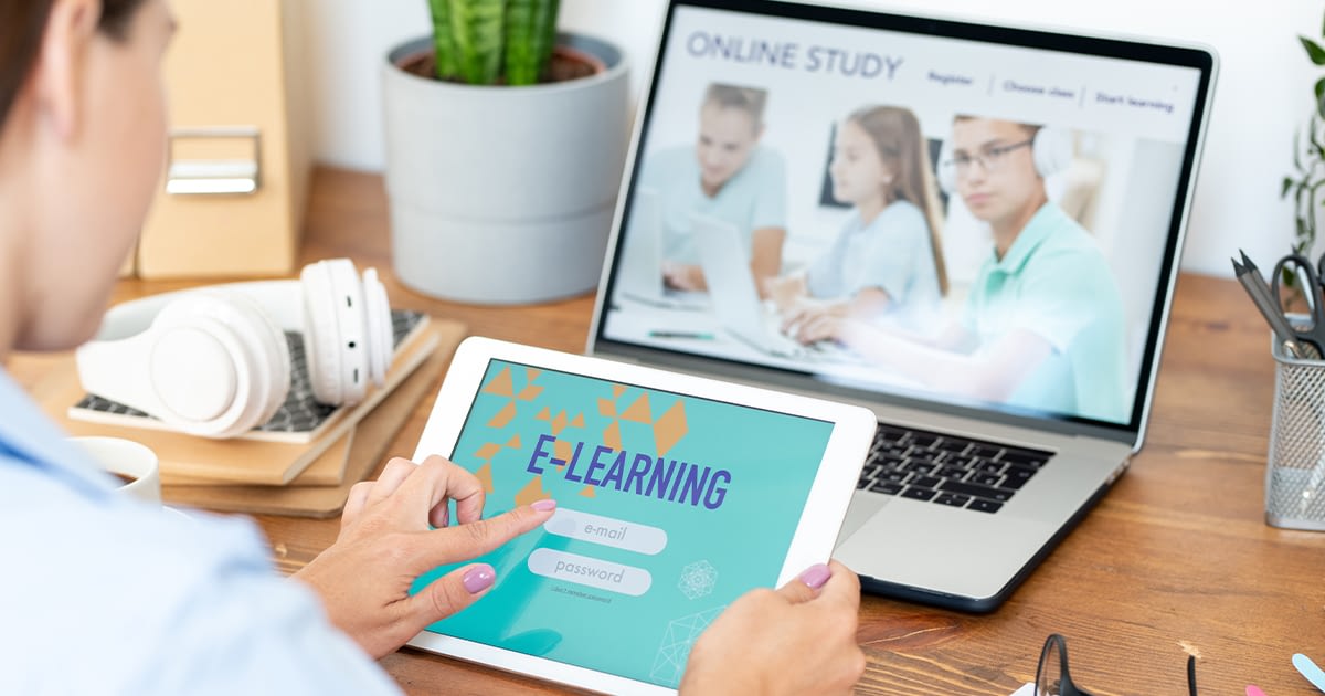 student using e-learning and online classes